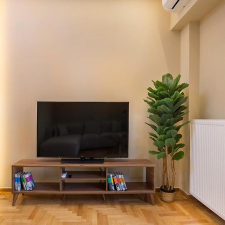 Urban Spacious Apartment Near Kallimarmaron Ateny Zewnętrze zdjęcie