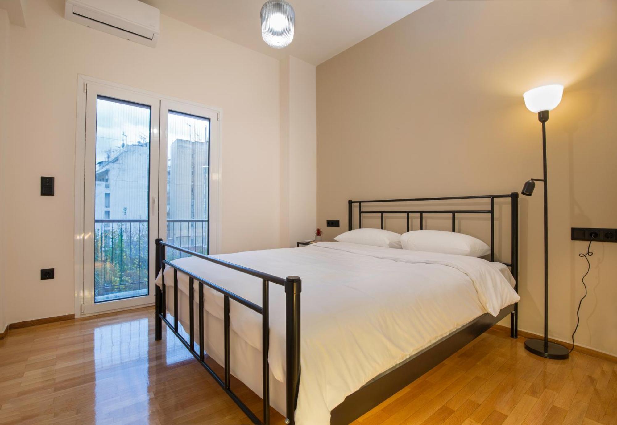 Urban Spacious Apartment Near Kallimarmaron Ateny Zewnętrze zdjęcie